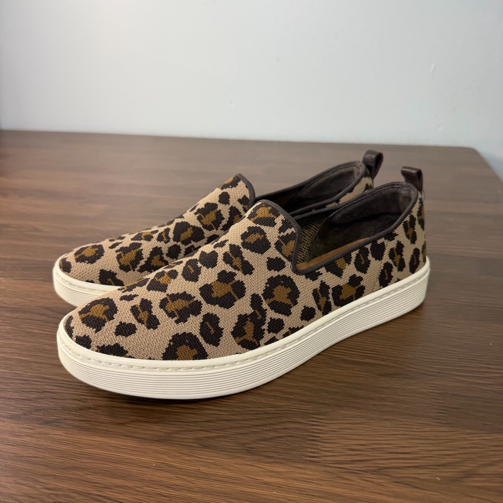 Sofft Somers Slip-On Knit Sneakers Leopard Print Sz‎ 10